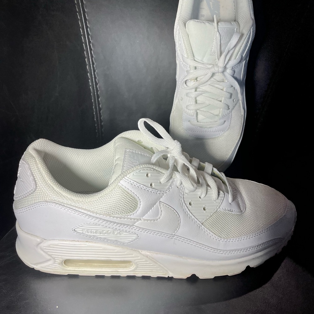 Nike Men's Air Max90 White Sneakers 13m